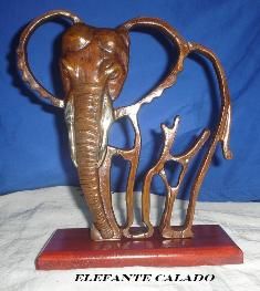 ELEFANTE CALADO